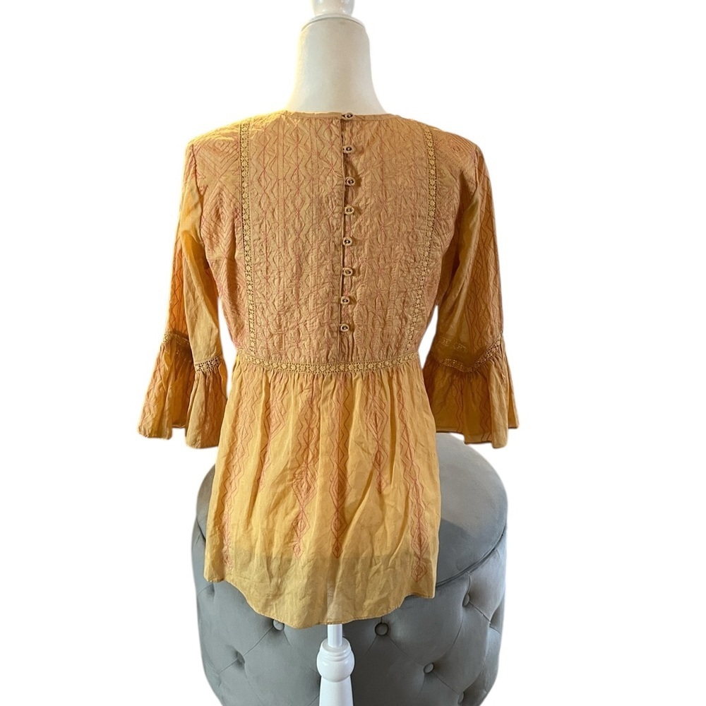 NWT Ritu Kumar Embroidered Peplum Top Size Small - Picture 2 of 7
